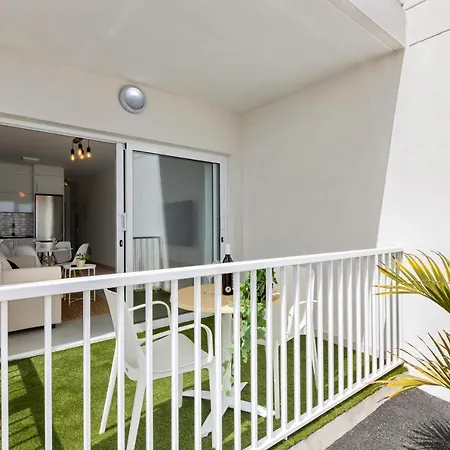 Lanzarote Blue Senator Apartment *